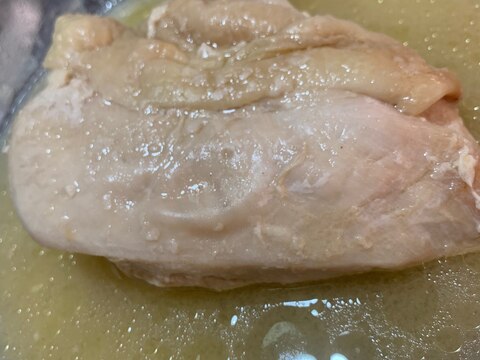 レンジで簡単♪冷凍鶏むね肉で鶏塩チャーシュー！